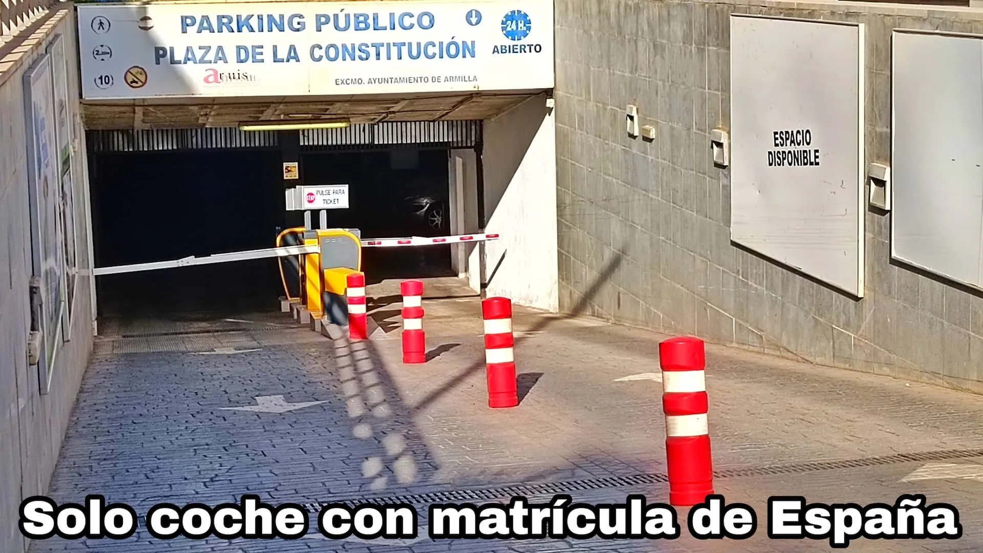 Aparcamiento gratis a 15 metros incluido